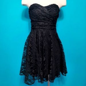 Size 0 Express Lace Cocktail Dress (black)